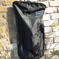 Porta abiti Gucci da collezione in tessuto nero