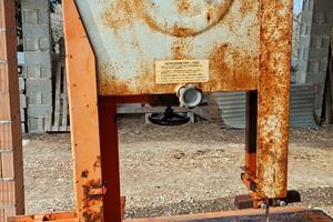 Sega a nastro a cardano