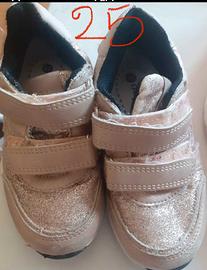 scarpe varie marche e vari numeri