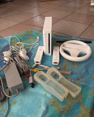 Nintendo Wii + 2 Controller MotionPlus + Accessori