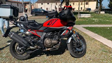 QJ SRT 600SX ROSSA