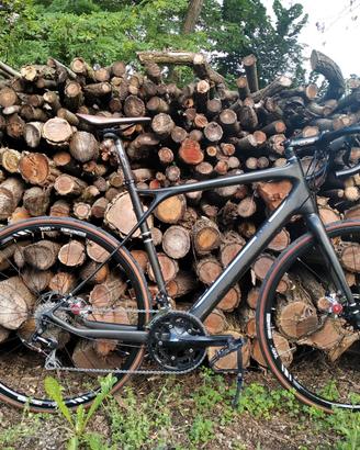Bici gravel GT Grade Carbon 105 taglia 56