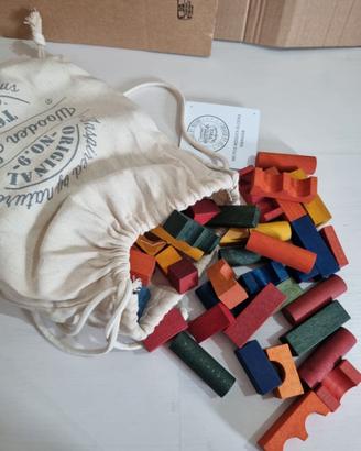 Set 100 Costruzioni in legno colorate con sacca