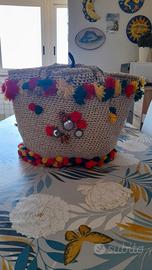 Borsa tipica siciliana chiamata coffa,