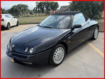 ALFAROMEO GTV SPIDER 2.0 INTERNI IN PELLE ROSSA