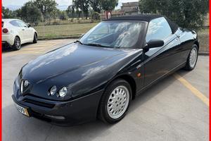 ALFAROMEO GTV SPIDER 2.0 INTERNI IN PELLE ROSSA