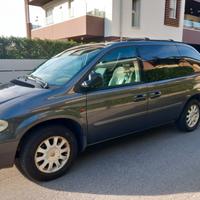 Chrysler Voyager 2.5 CRD cat SE 7 posti in pronta 