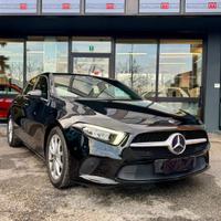 MERCEDES-BENZ A 180 Classe A - BUSINESS *SOLO 67