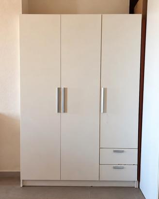 ARMADIO 3 ANTE + 2 CASSETTI