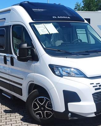 Adria Twin Supreme 600 SPB van