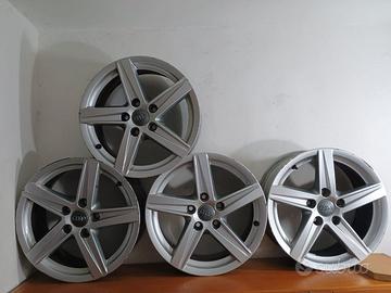 Cerchi in lega 16" x Audi A3