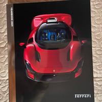 Annuari Yearbook Ferrari