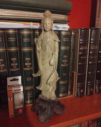 statuetta cinese in giada