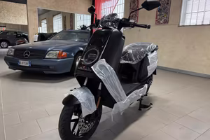 NIU NQi 100% ELETTRICO NQIX 500 SR 100 KM PRONTA