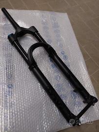 Forcella FOX 36 Rythm