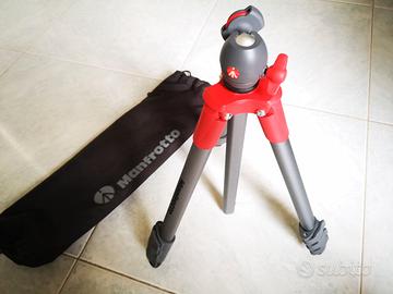 Manfrotto MKCOMPACTLT-RD Treppiede Compact Light