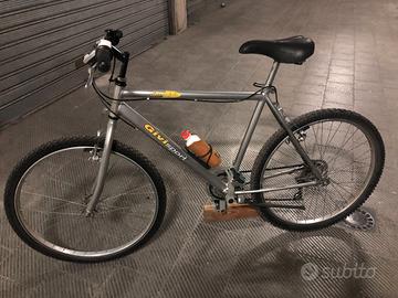 bicicletta MTB