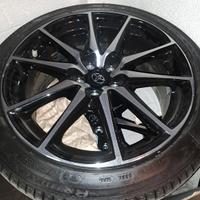 Cerchi R 17 Toyota Gt86 Gr86 con pneumatici.