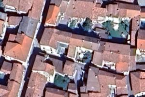 Immobile in asta di 218 m² con 5 locali e box auto