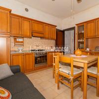 Rovigo - Casa indipendente su quattro lati, da ris