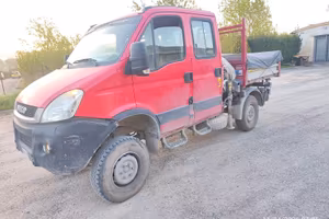 Iveco Daily 35 C 18 4x4 con gru ribaltabile