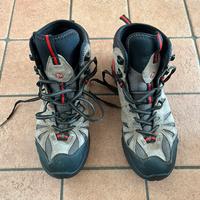 Scarpe merrel da montagna misura 40