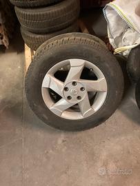 Cerchi in lega Dacia