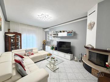 4 LOCALI A MONTEMURLO