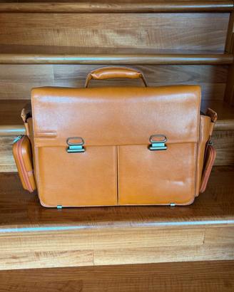 Cartella in pelle Piquadro porta PC 15"
