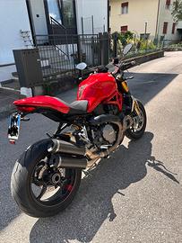 Ducati monster 1200s