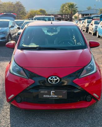 Toyota Aygo 1.0 VVT-i 69 CV 5 porte x-clusiv