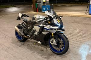 R1 M 2015