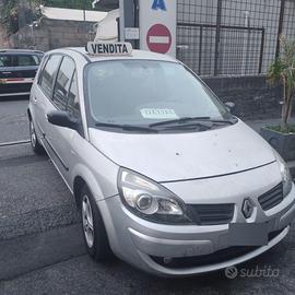 Renault Scenic 1.6 benzina /GPL
