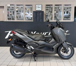 Yamaha X-Max 300