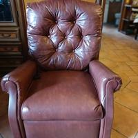 poltrona reclinabile vibrante.