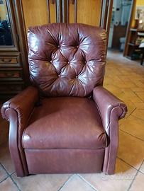 poltrona reclinabile vibrante.