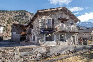Immobile di 70 m² a Gandellino