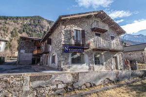 Immobile di 70 m² a Gandellino
