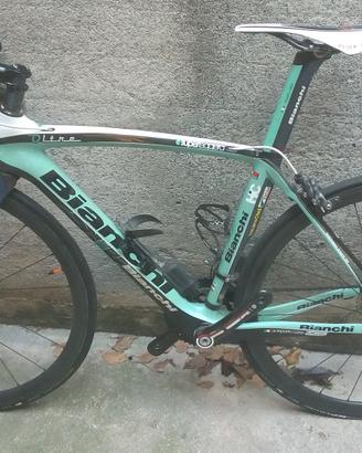 Biachi Oltre Superleggera