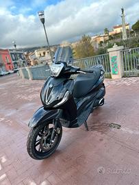 Piaggio Beverly 310