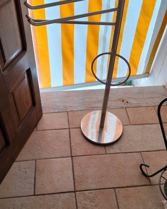 piantana acciaio bagno