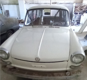 Auto Volkswagen Typ3 1970 bianca