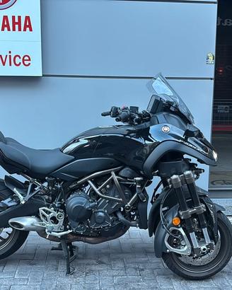 Yamaha Niken 900