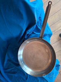 tegame in puro acciaio 