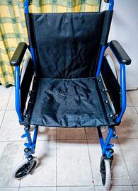 Sedia a rotelle carrozzina pieghevole per anziani