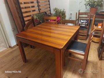 tavolo con sedie