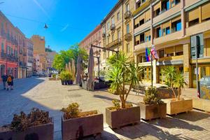 MONOLOCALE A CAGLIARI
