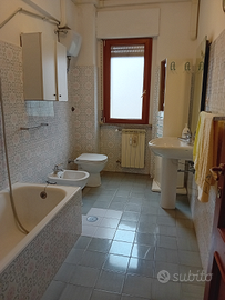 Privato vende appartamento