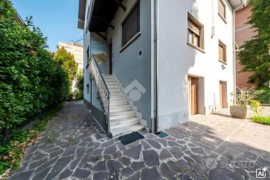2 LOCALI A SAN MARTINO IN RIO