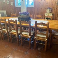 Tavolo fratino e vetrina